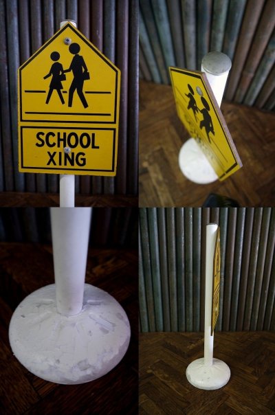 画像1: ビンテージ　SCHOOL　XING　ロードサインオブジェ